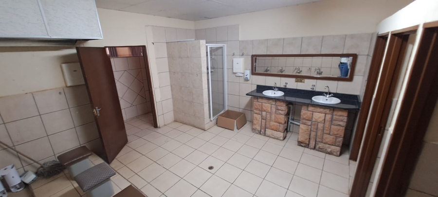 4 Bedroom Property for Sale in Modderfontein A H North West